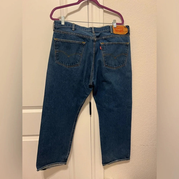 501 Levi’s Dark Wash with Button Up Waist - Picture 5 of 5